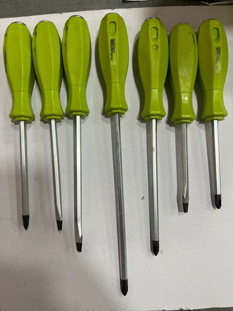 DESTORNILLADOR DE GOLPE 7 PCS TL39628